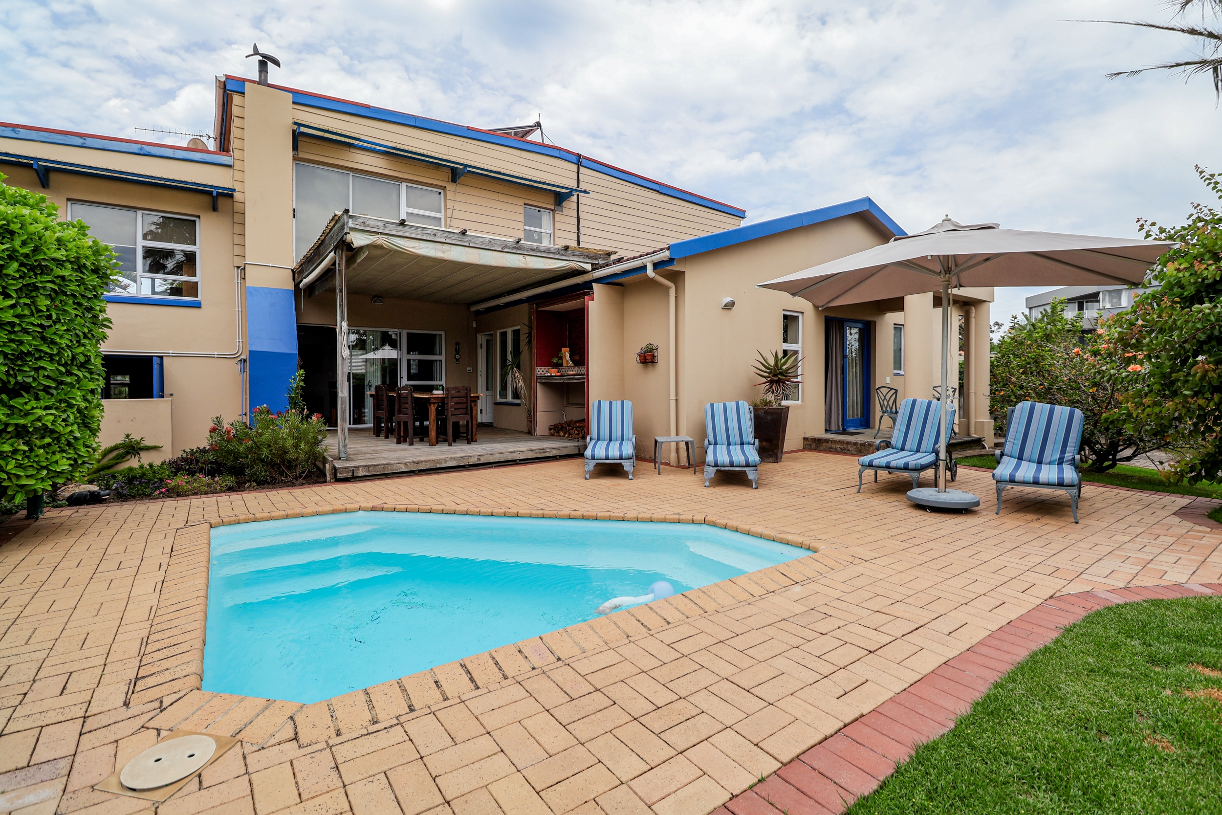 6 Bedroom Property for Sale in Upper Robberg Western Cape